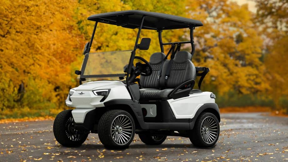 Atlas Golf Cart vs EZGO RXV: Smart Tech or Old Legacy?
